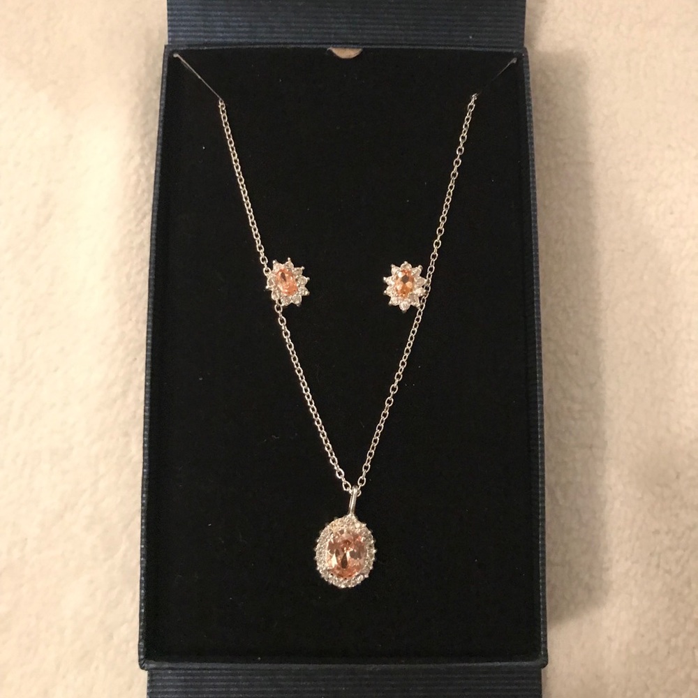 Necklace & Earring Set